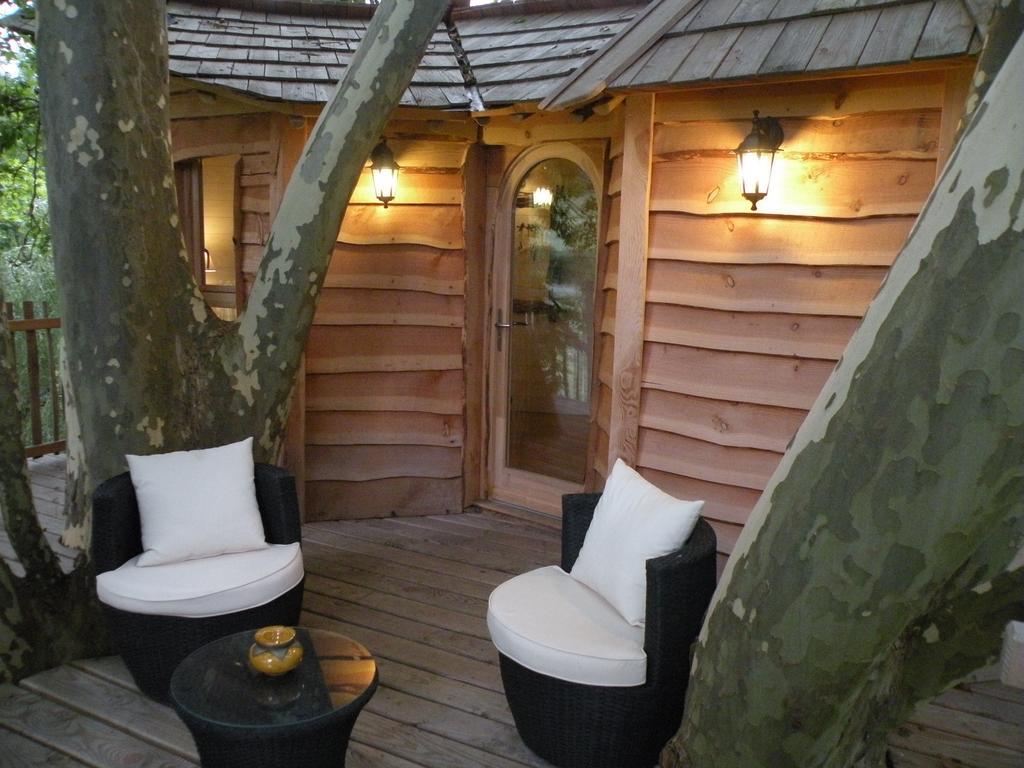 Moulin De Rioupassat Chambres D'Hotes De Charme Rauzan Стая снимка