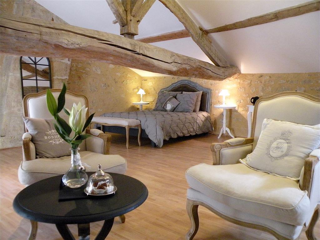 Moulin De Rioupassat Chambres D'Hotes De Charme Rauzan Екстериор снимка